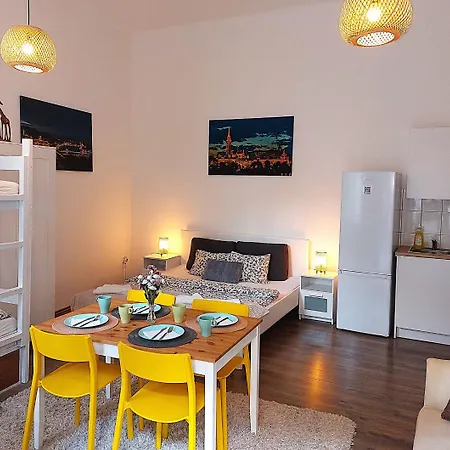 Goodmo Budapest Smart Apartments