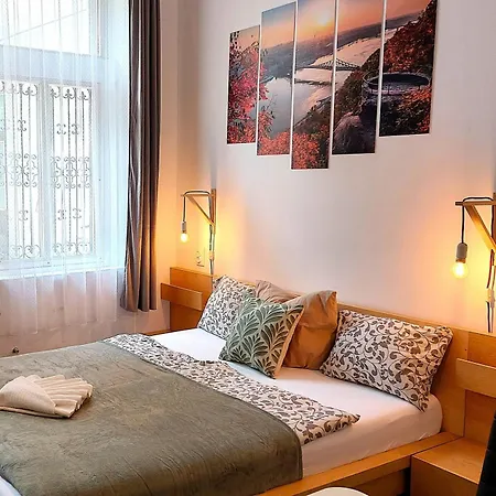 Goodmo Smart Apartament