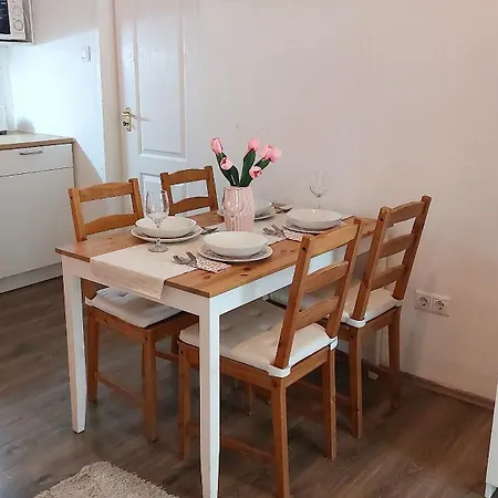 Goodmo Smart Apartament